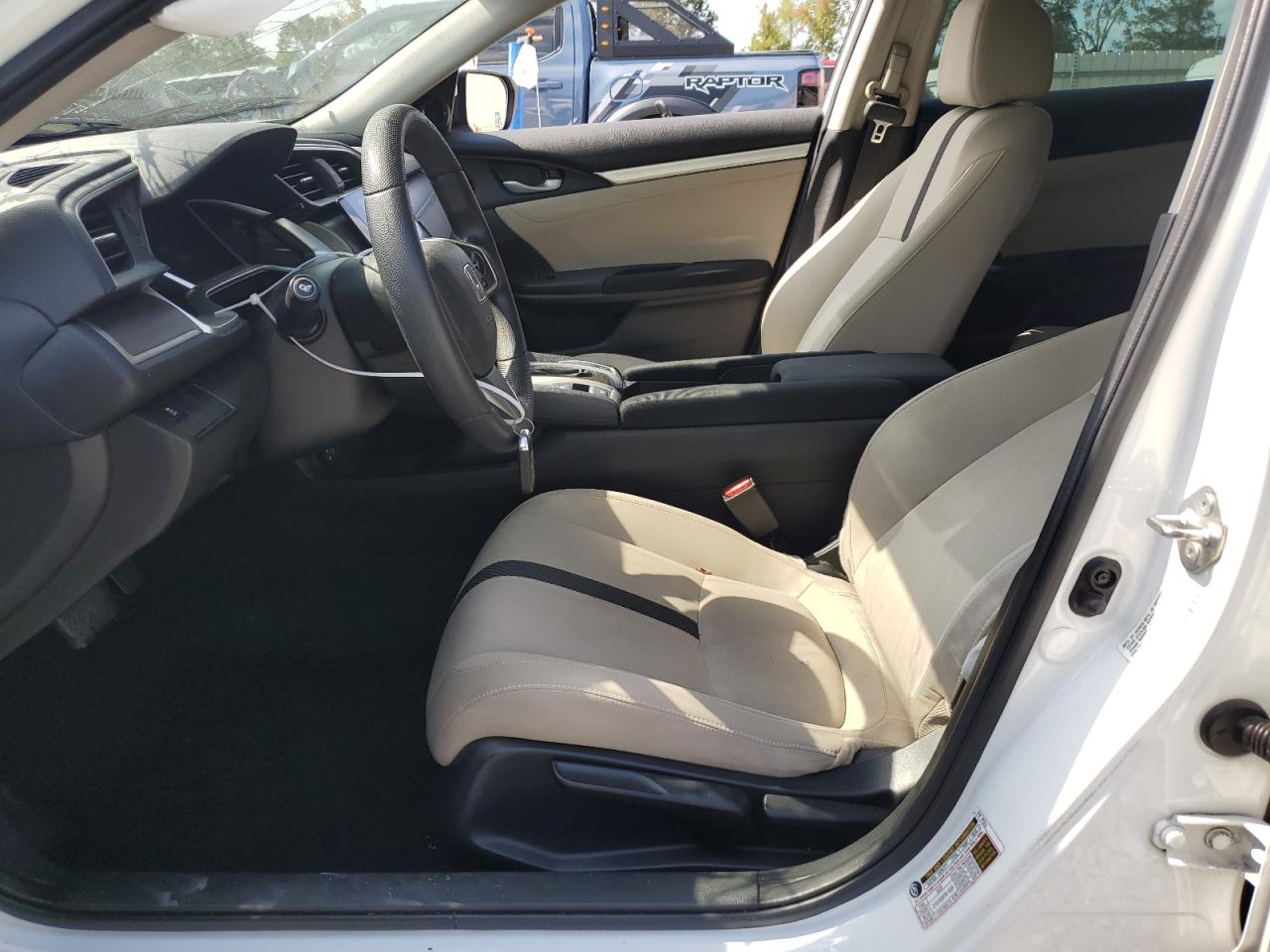 2018 Honda Civic Ex VIN: 19XFC2F72JE037321 Lot: 82146015