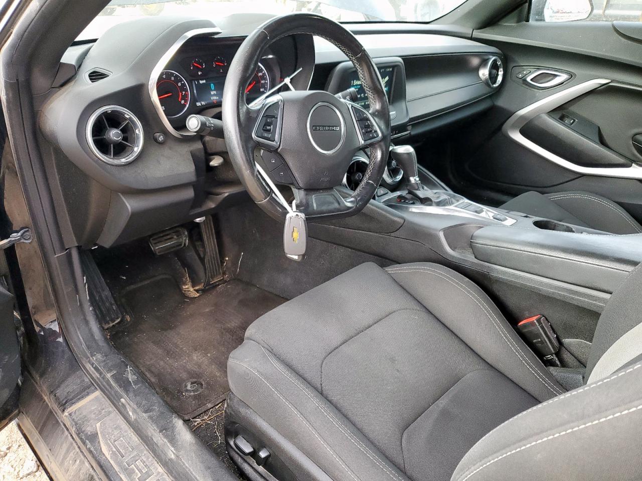 2018 Chevrolet Camaro Lt VIN: 1G1FB1RS8J0110951 Lot: 81680395