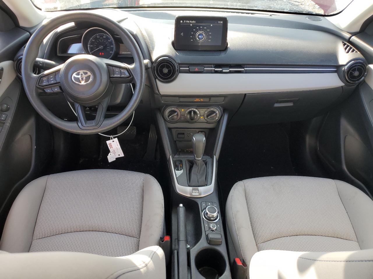 2020 Toyota Yaris L VIN: 3MYDLBYV9LY715777 Lot: 71421845