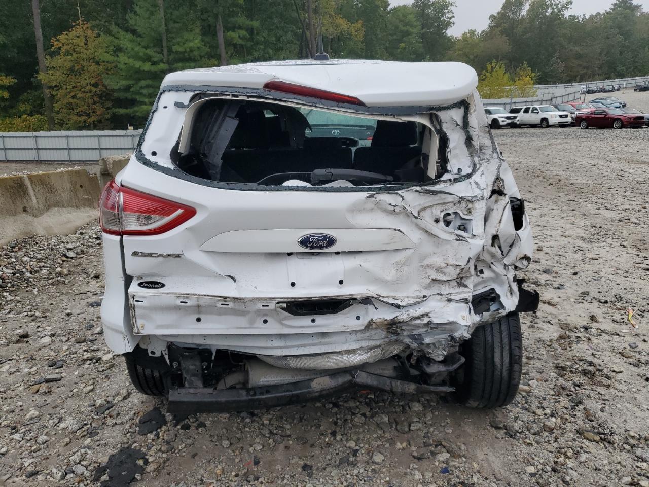 2014 Ford Escape S VIN: 1FMCU0F73EUE54440 Lot: 81010395