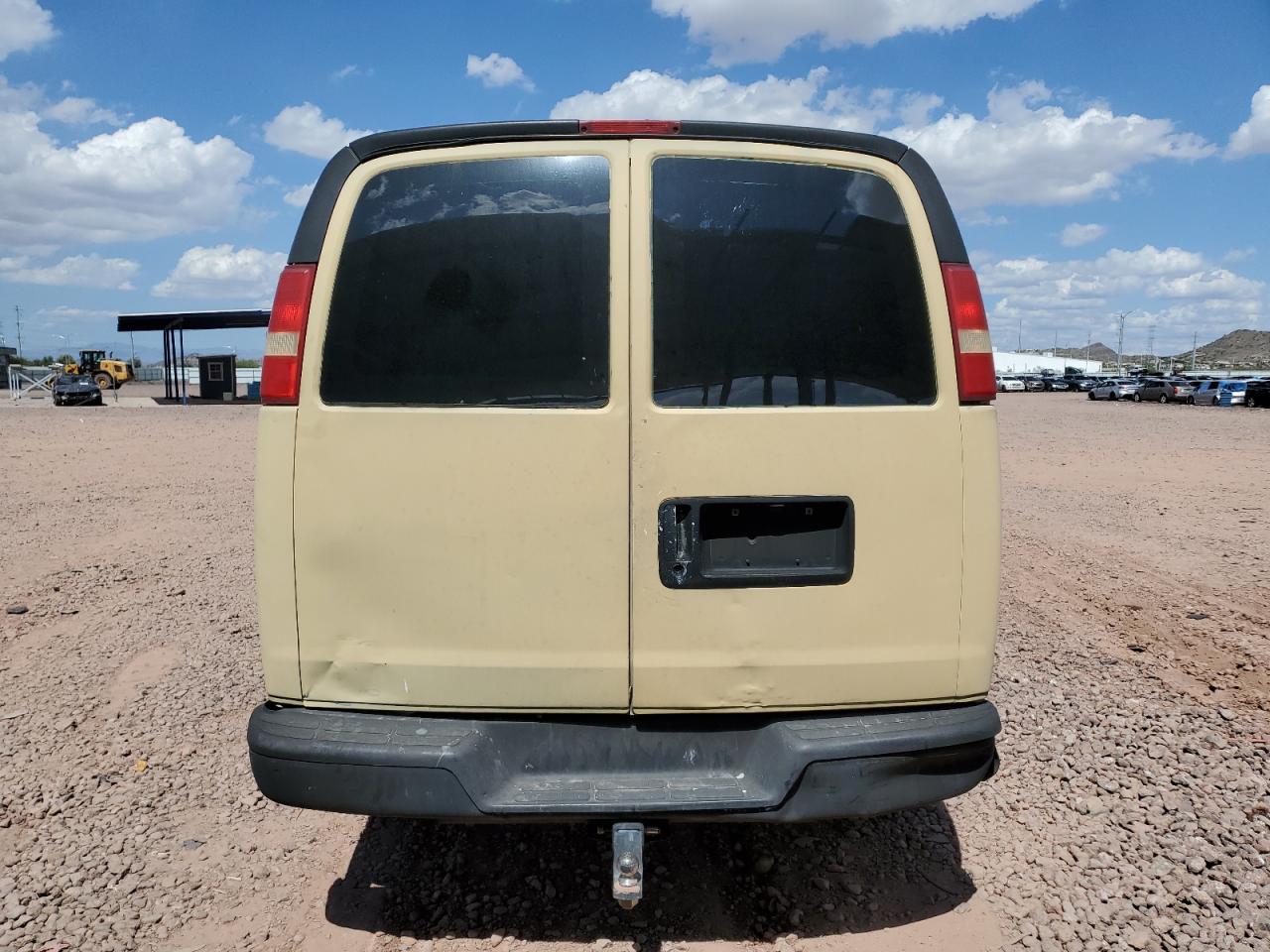 2006 Chevrolet Express G2500 VIN: 1GCGG252261153045 Lot: 71731245