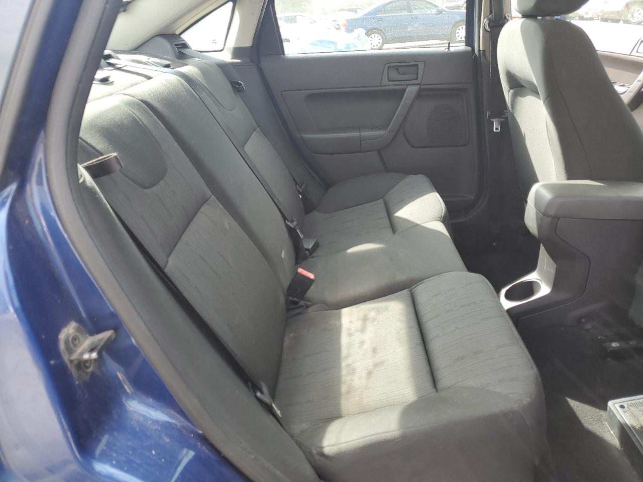 2008 Ford Focus Se VIN: 1FAHP35N18W155725 Lot: 84418225