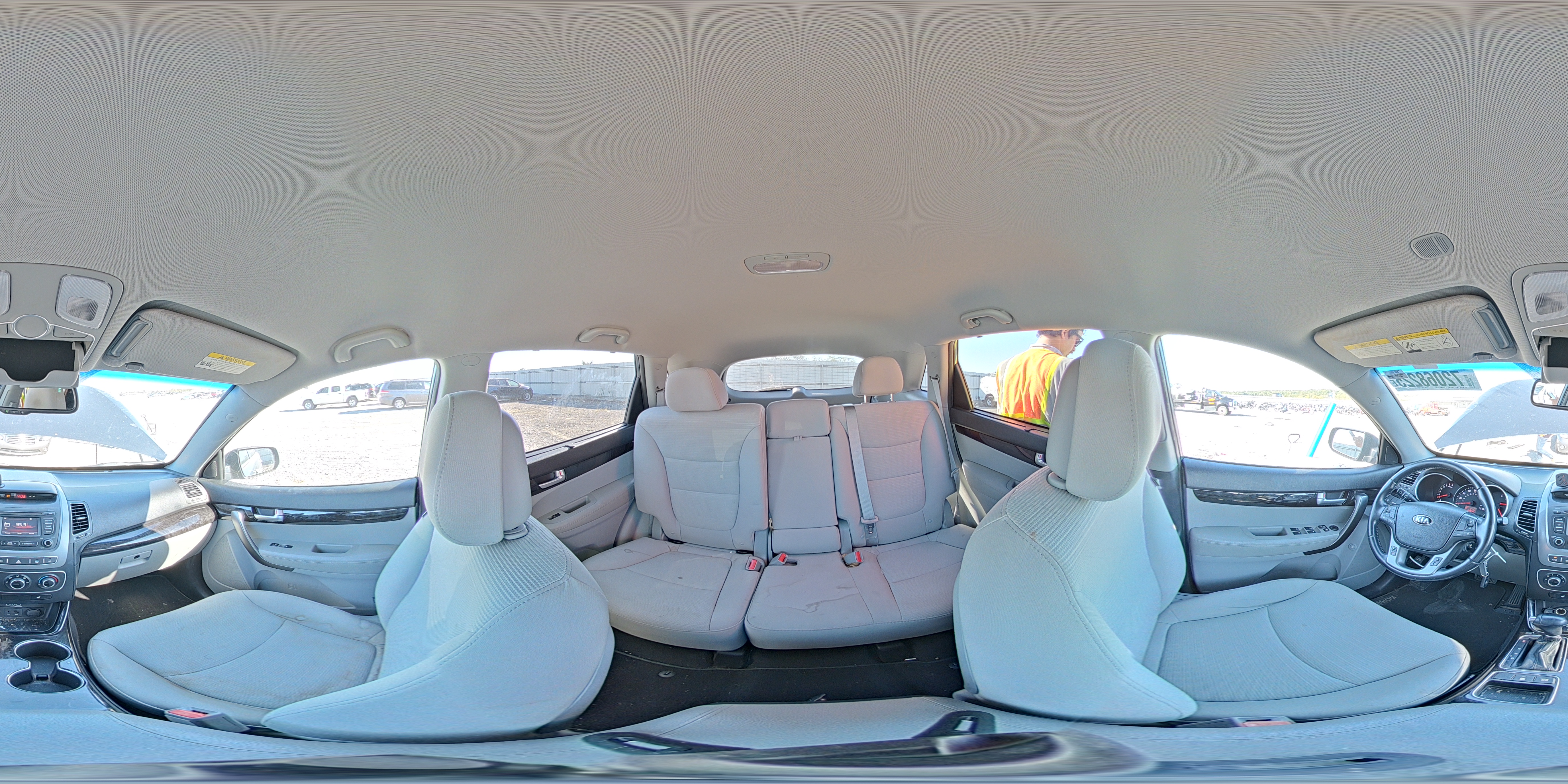 2014 Kia Sorento Lx VIN: 5XYKT3A63EG513619 Lot: 72068225