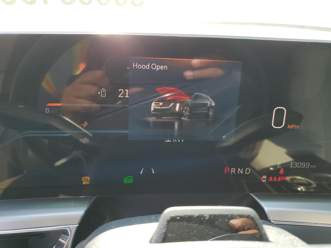 2024 Cadillac Lyriq Luxury VIN: 1GYKPRRLXRZ111549 Lot: 80363495