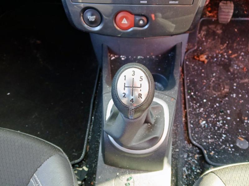 2009 RENAULT CLIO DYNAMIQUE S TUR 100 