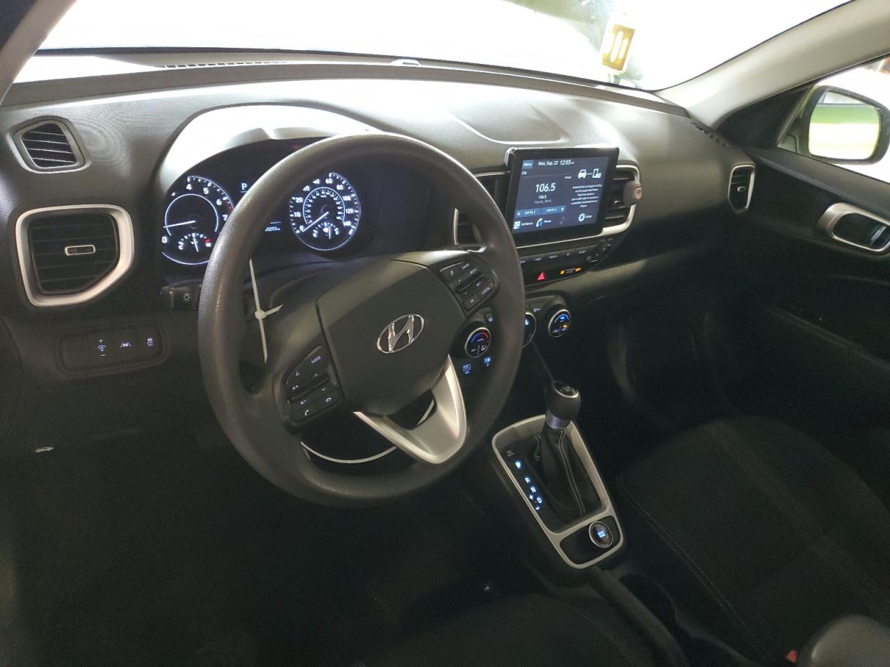 2020 Hyundai Venue Sel VIN: KMHRC8A38LU053639 Lot: 81482605