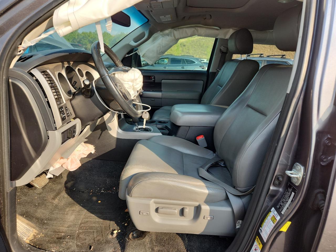 2013 Toyota Sequoia Sr5 VIN: 5TDBW5G19DS092120 Lot: 70727345