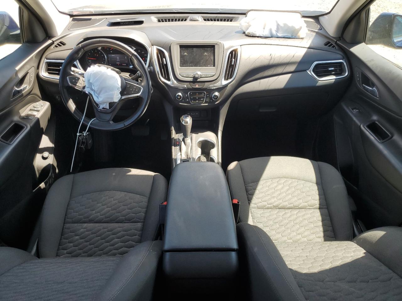 2020 Chevrolet Equinox Lt VIN: 2GNAXUEV2L6218102 Lot: 70937025