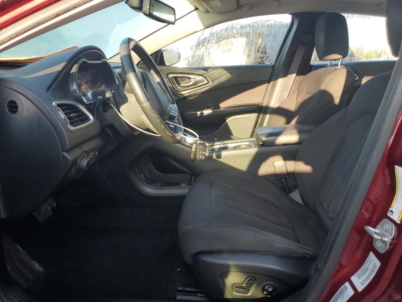 2015 Chrysler 200 Limited VIN: 1C3CCCAB1FN615324 Lot: 83942515