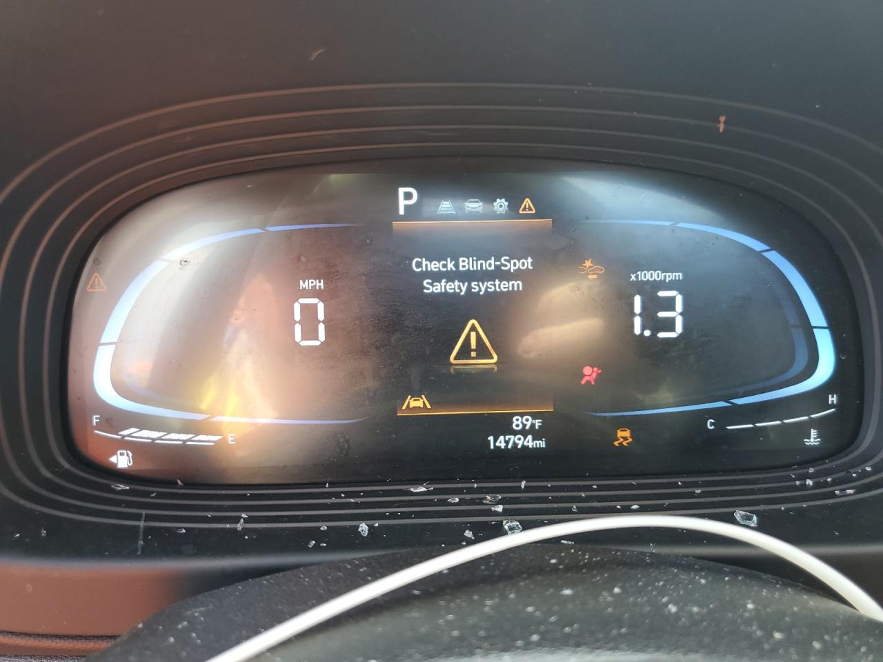 2024 Hyundai Venue Sel VIN: KMHRC8A35RU332166 Lot: 83860815