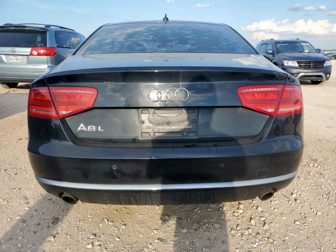 2013 Audi A8 L Quattro VIN: WAURGAFD7DN005236 Lot: 71282635
