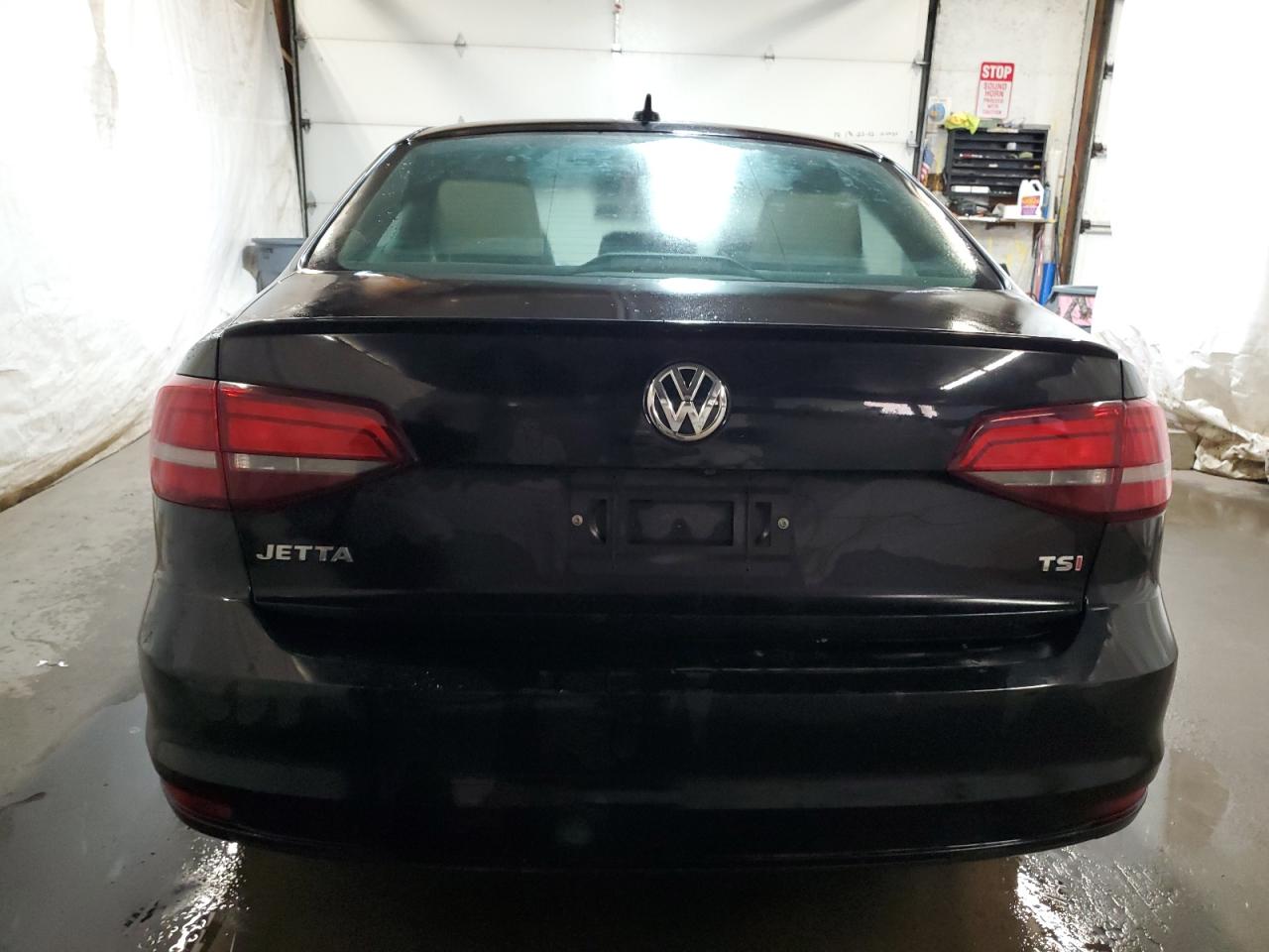 2016 Volkswagen Jetta Sport VIN: 3VWB17AJ0GM220720 Lot: 71811875