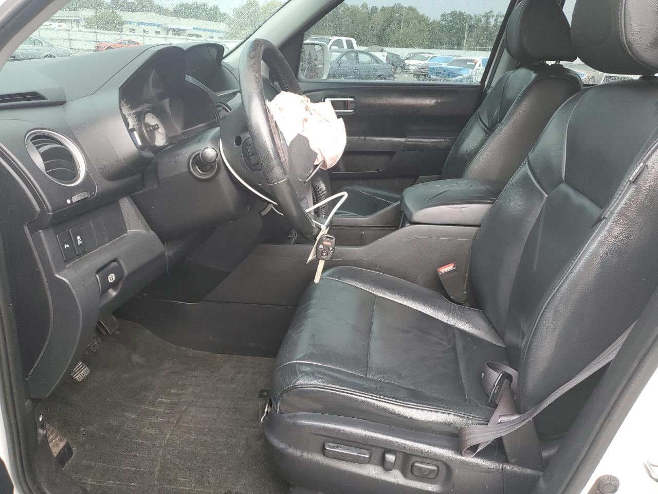 2015 Honda Pilot Touring VIN: 5FNYF3H94FB018551 Lot: 82041355