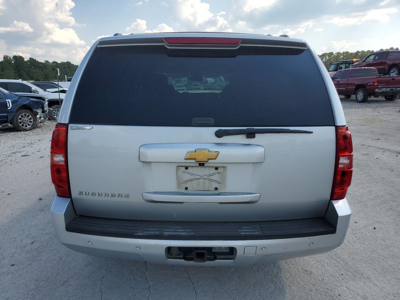 2013 Chevrolet Suburban C1500 Lt VIN: 1GNSCJE04DR254012 Lot: 80919235