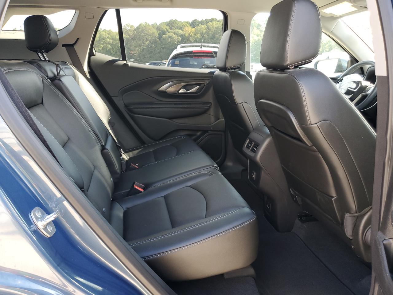 2024 GMC Terrain Slt VIN: 3GKALVEG4RL383203 Lot: 83959575