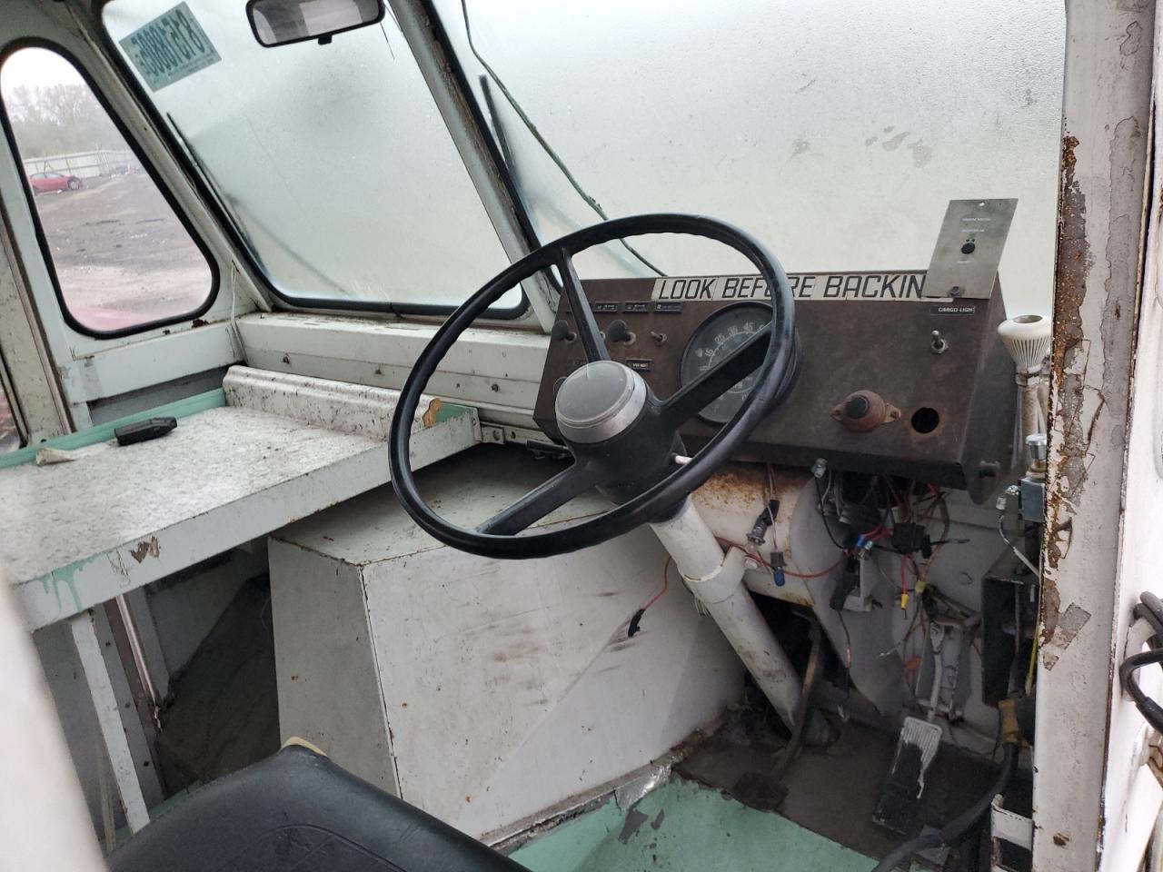 1983 American Motors General VIN: 1UTCF10F5ES294584 Lot: 81518805