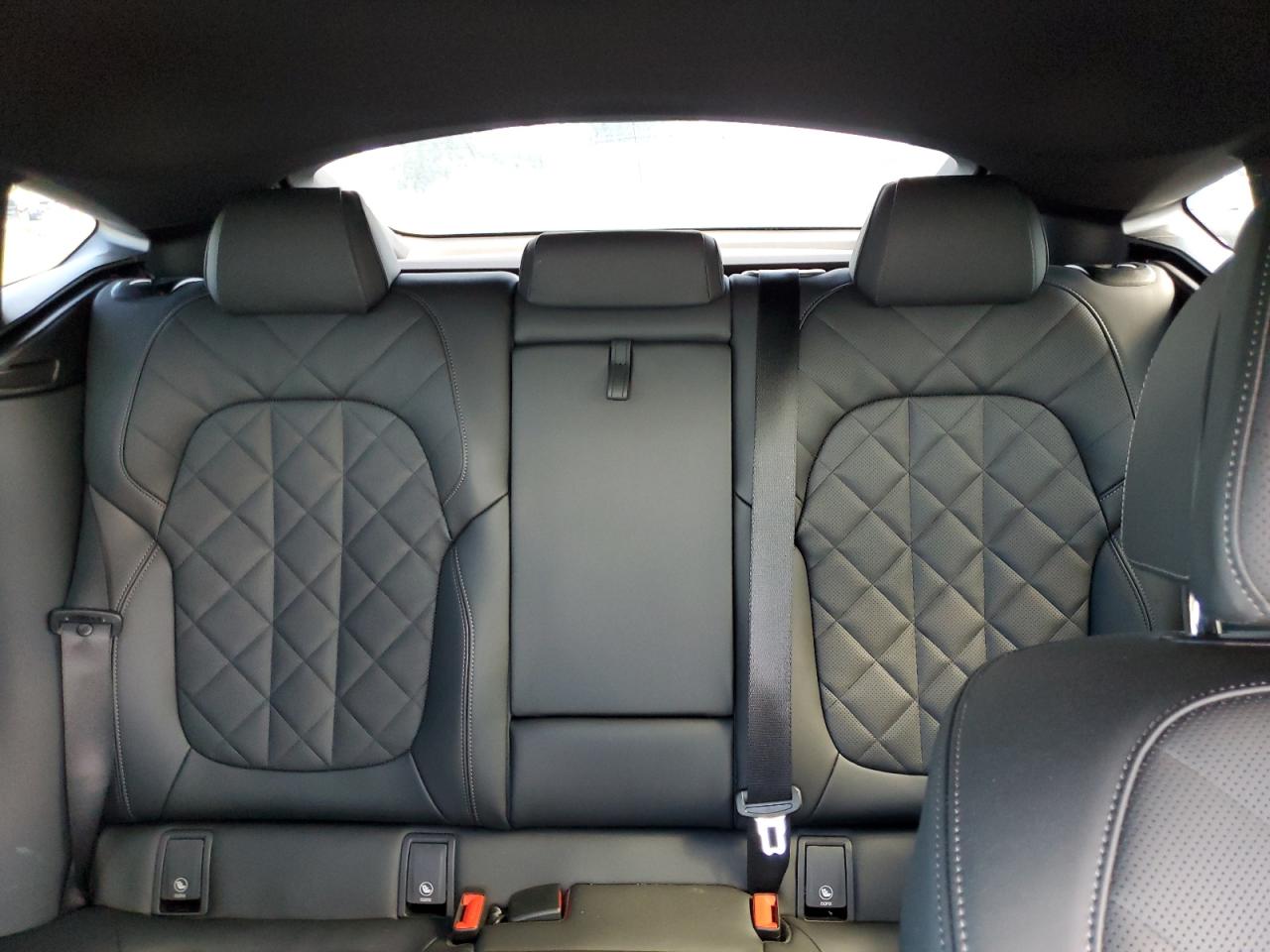 2026 BMW X6 xDrive40I VIN: 5UX33EX02T9123577 Lot: 80660015