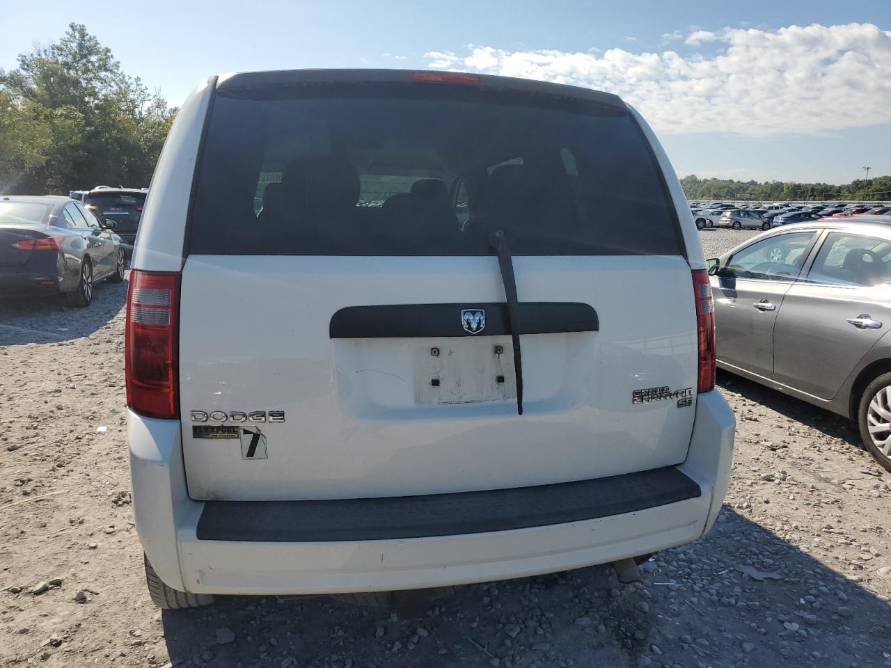 2010 Dodge Grand Caravan Se VIN: 2D4RN4DE0AR120557 Lot: 70667235