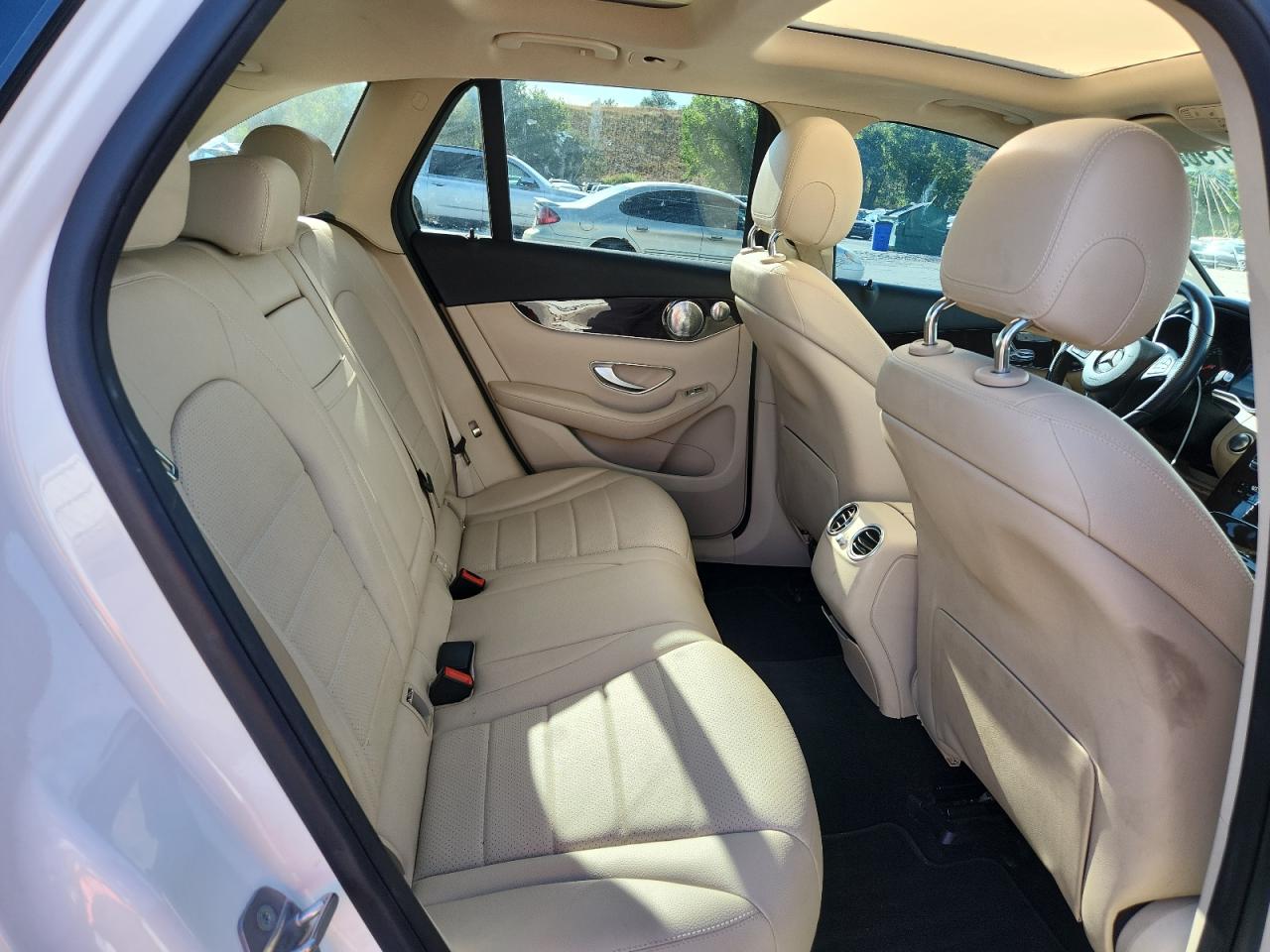 2017 Mercedes-Benz Glc 300 4Matic VIN: WDC0G4KB6HV010106 Lot: 71979665