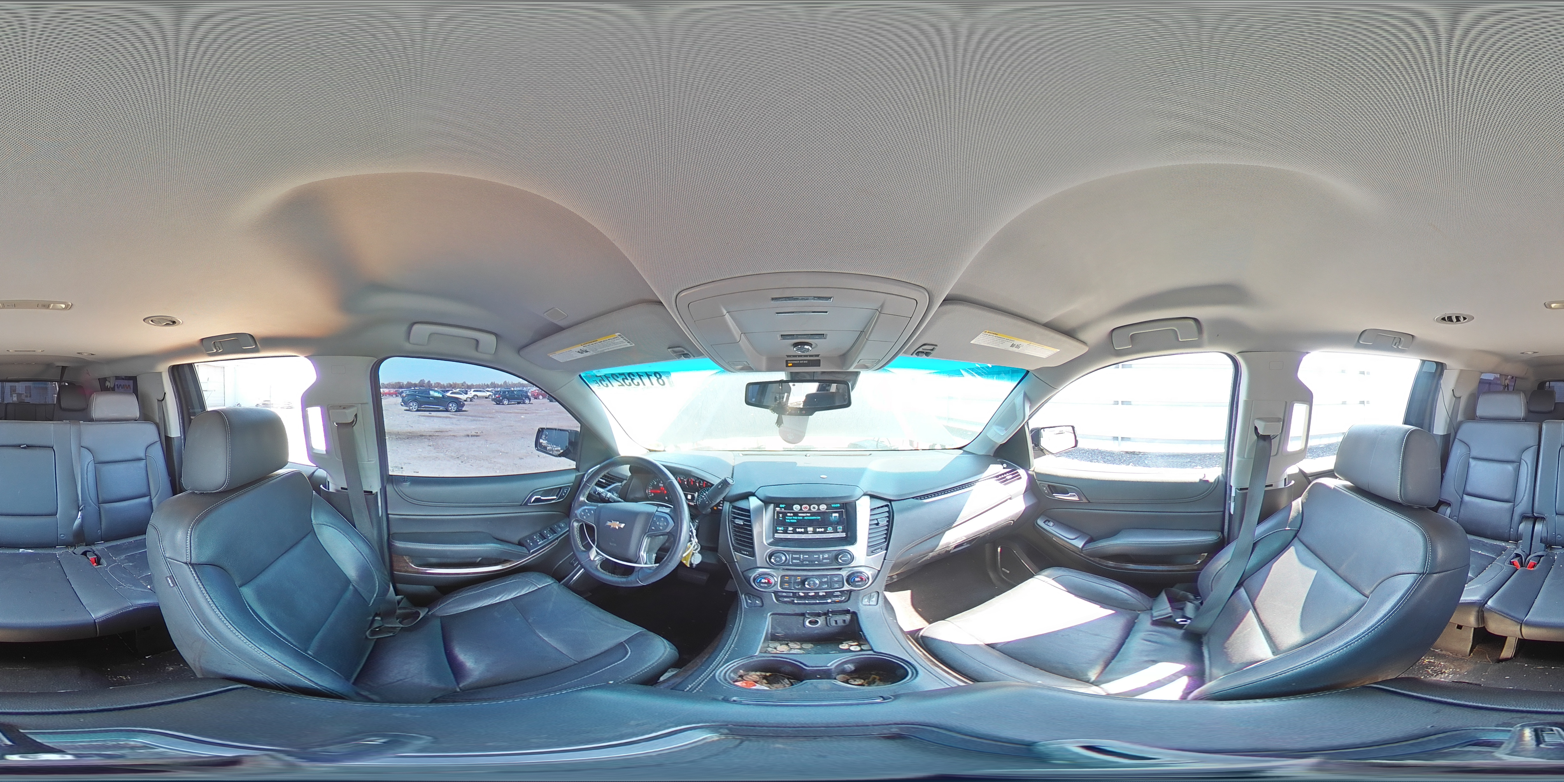 2018 Chevrolet Suburban K1500 Lt VIN: 1GNSKHKCXJR389744 Lot: 81135215