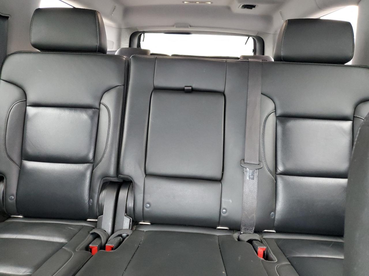 2019 Chevrolet Suburban K1500 Lt VIN: 1GNSKHKC3KR101791 Lot: 80433495
