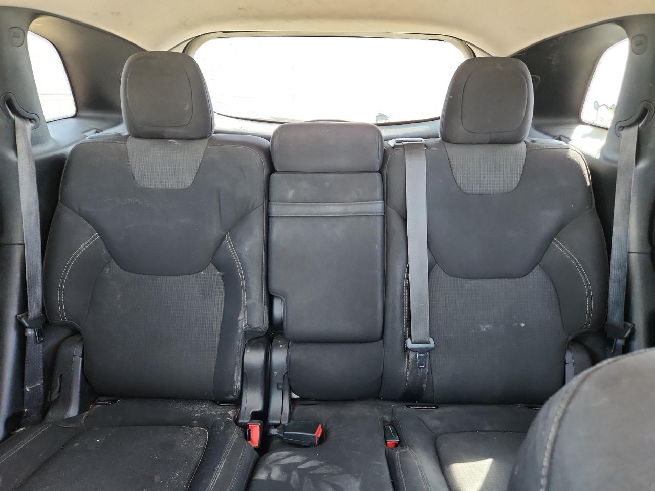 2015 Jeep Cherokee Latitude VIN: 1C4PJLCBXFW553626 Lot: 80672385