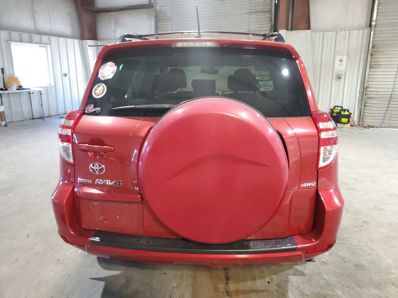 2010 Toyota Rav4 VIN: JTMBF4DV6AD027881 Lot: 81379175