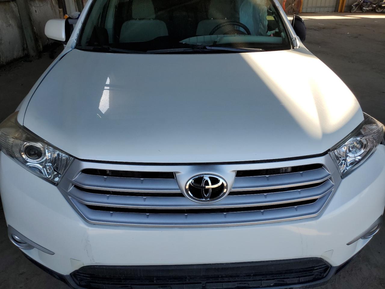 2012 Toyota Highlander Base VIN: 5TDZK3EH1CS070870 Lot: 81633465
