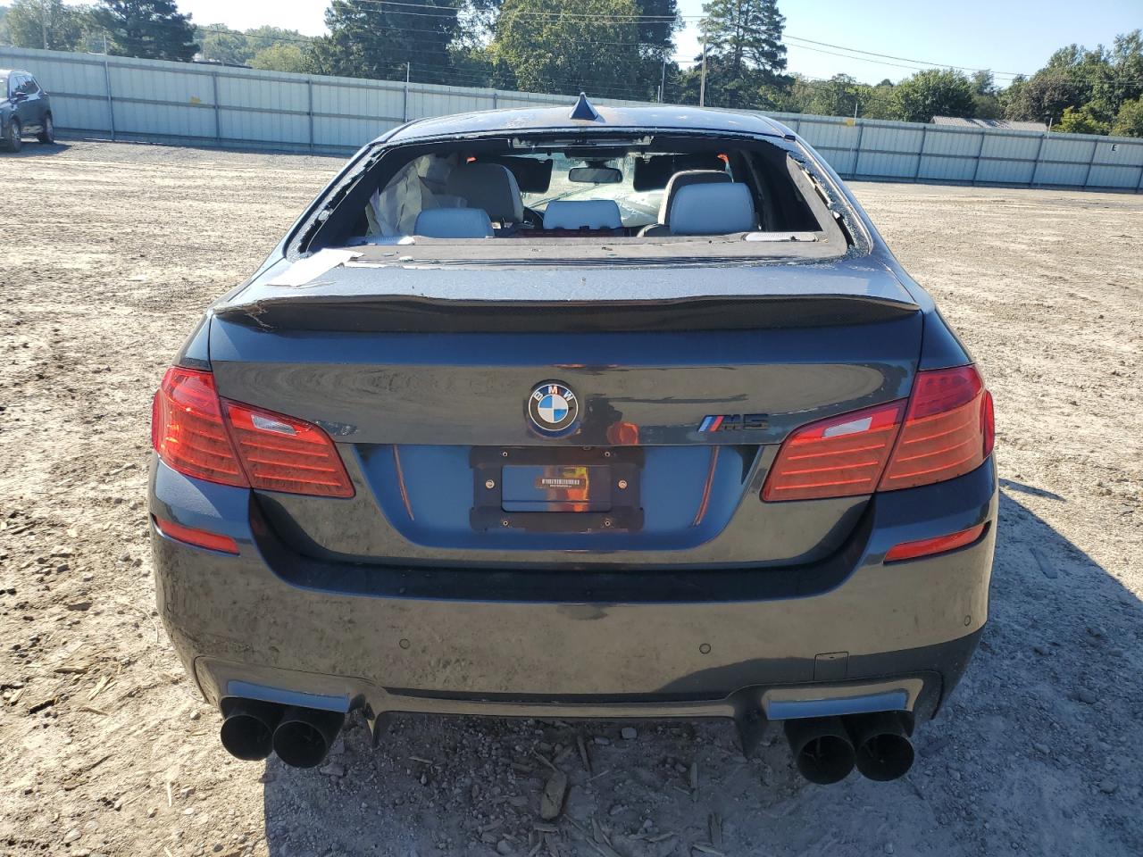 2015 BMW M5 VIN: WBSFV9C54FD595341 Lot: 81727155