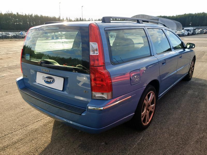 2006 VOLVO V70 SE (170 BHP) AUTO 
