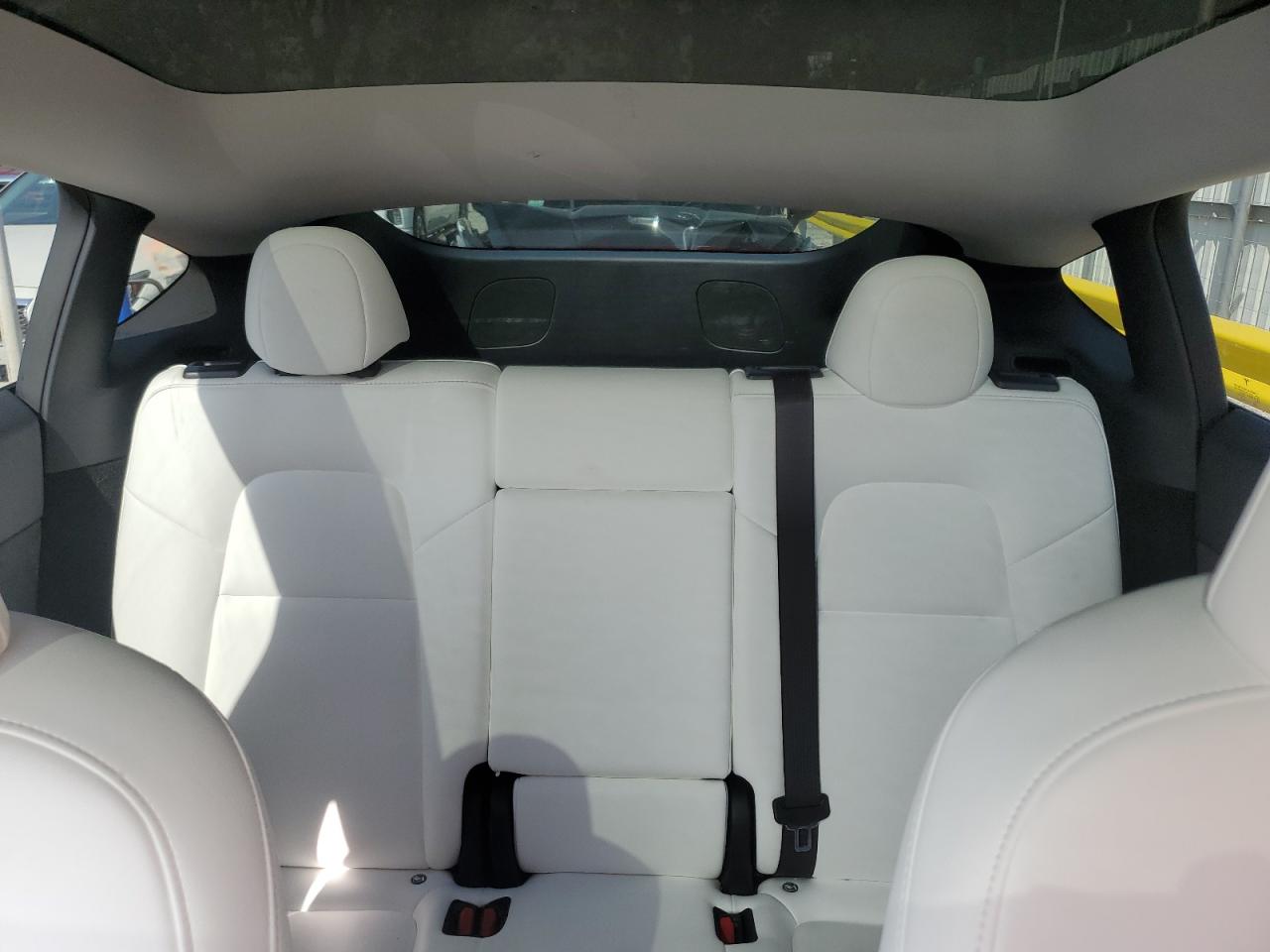 2023 Tesla Model Y VIN: 7SAYGDEE7PA171379 Lot: 84025795