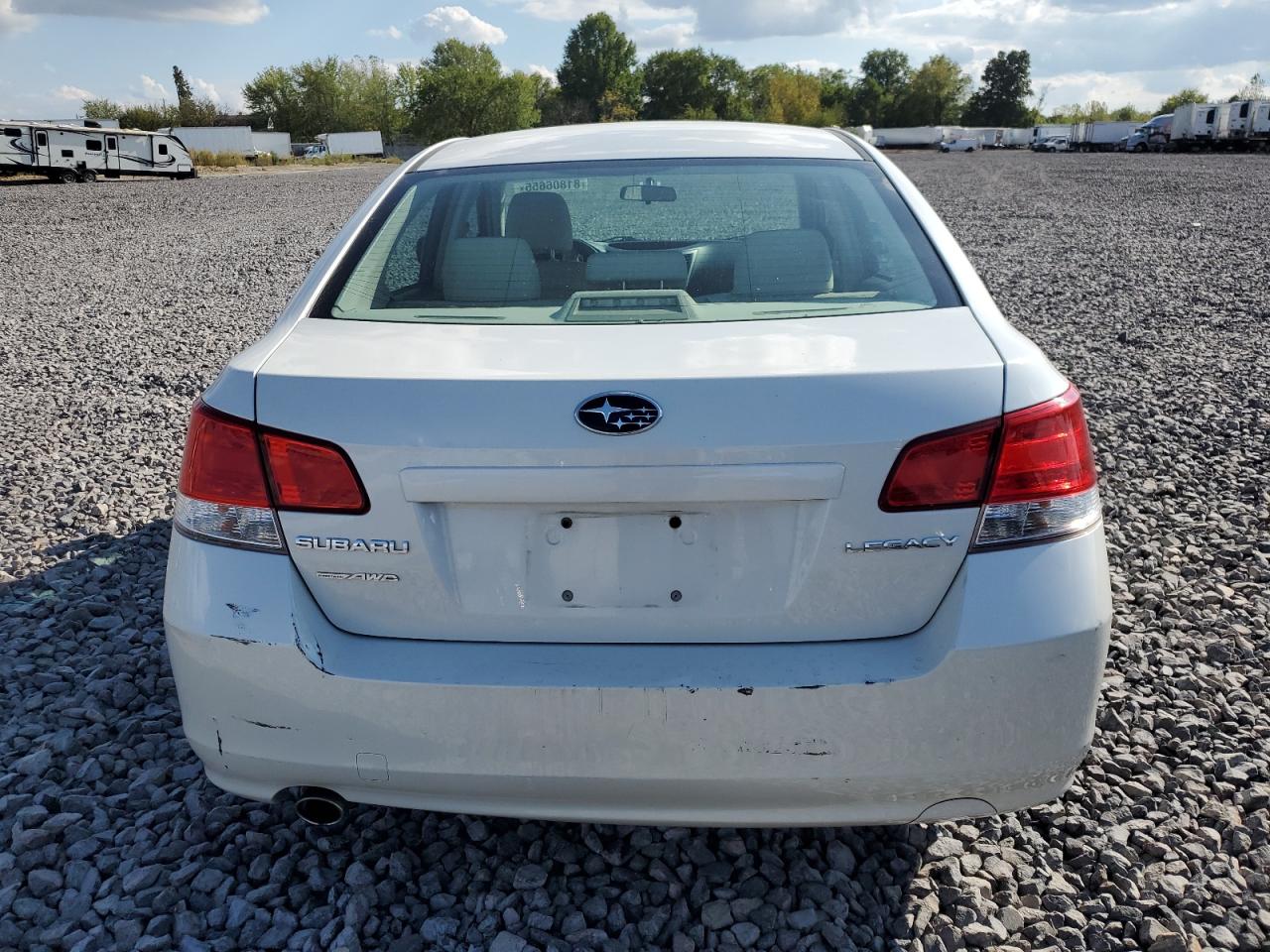 2010 Subaru Legacy 2.5I Premium VIN: 4S3BMCG64A3224476 Lot: 81806655