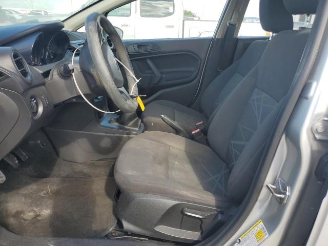  FORD FIESTA 2015 Srebrny