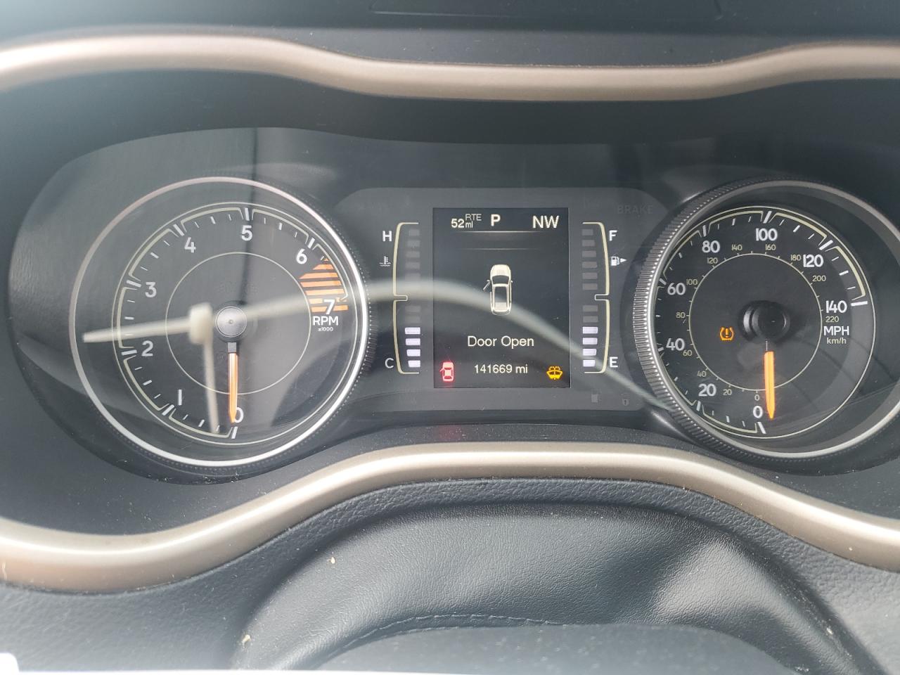 2017 Jeep Cherokee Sport VIN: 1C4PJLAB4HW653498 Lot: 80156325