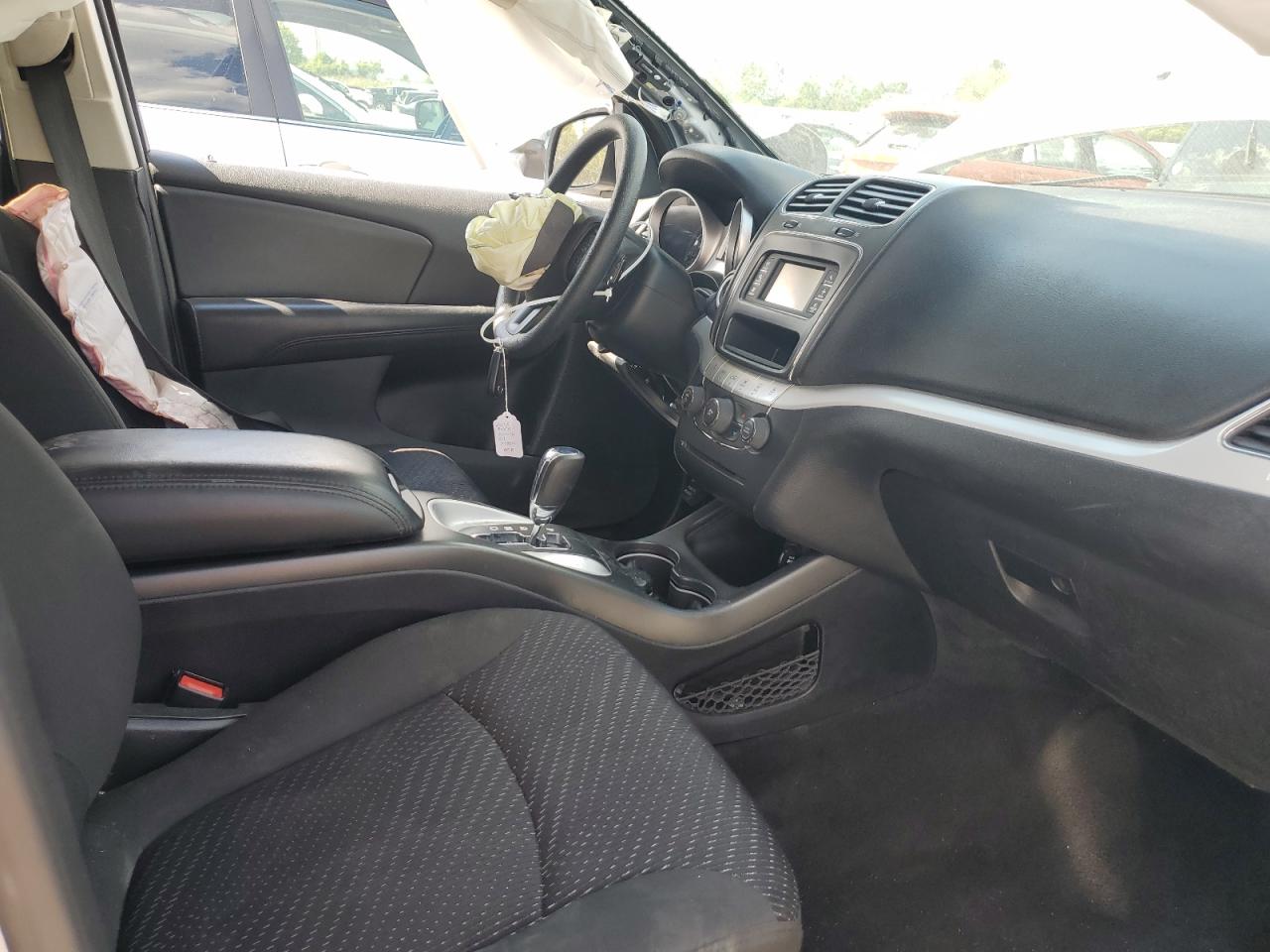 2018 Dodge Journey Se VIN: 3C4PDCAB1JT382550 Lot: 70688025