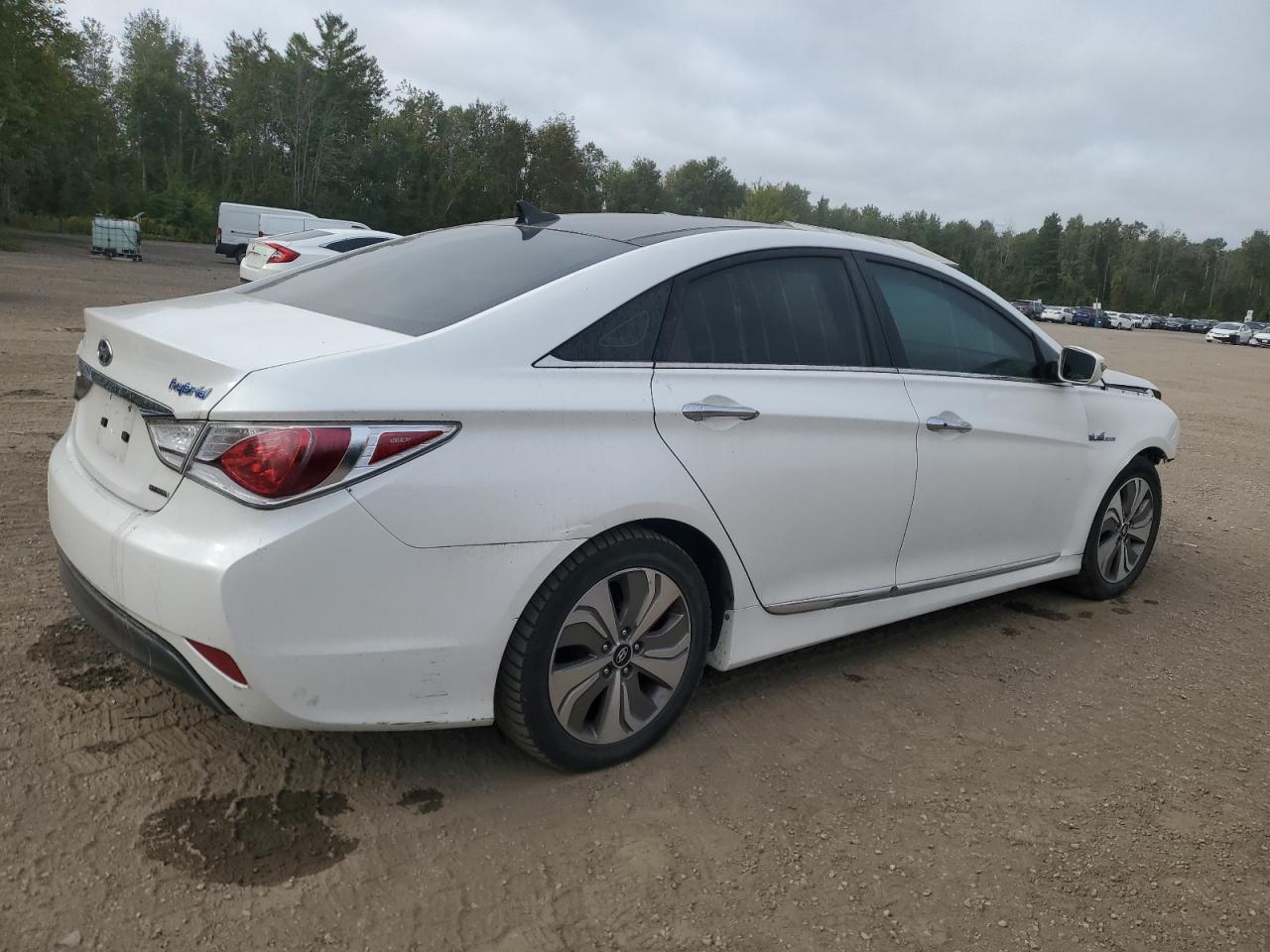 2013 Hyundai Sonata Hybrid white sedan hybrid KMHEC4A47DA101022 photo #4