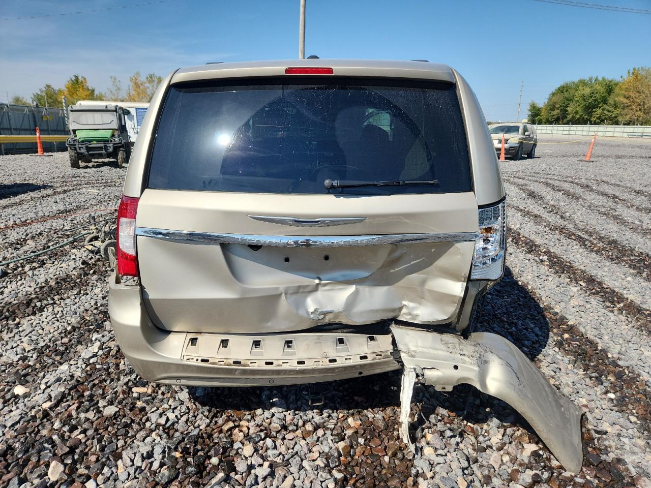 2014 Chrysler Town & Country Touring L VIN: 2C4RC1CG8ER108621 Lot: 80810755