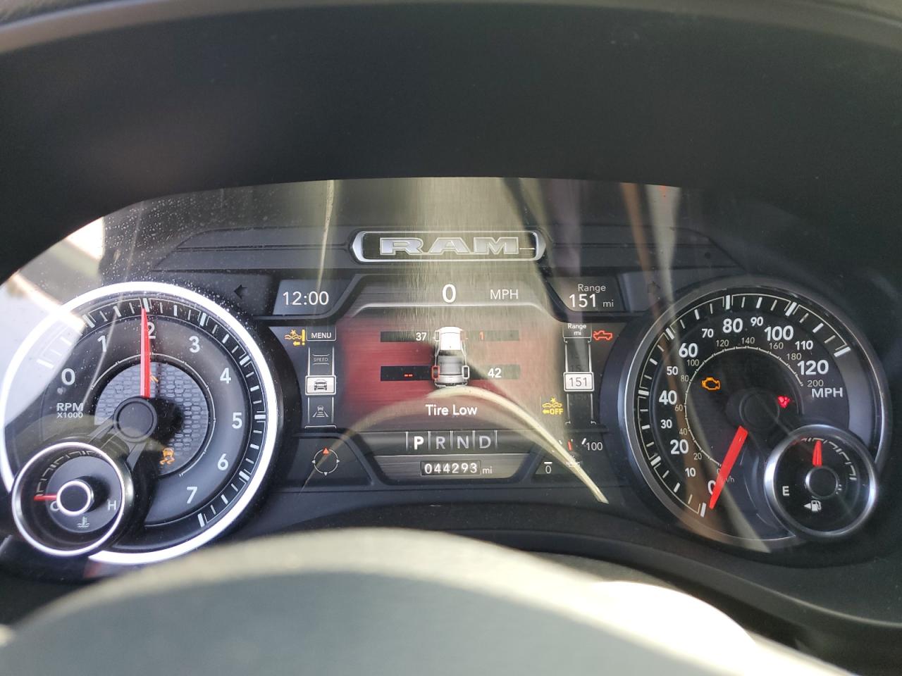 2019 Ram 1500 Laramie VIN: 1C6RREJT4KN567912 Lot: 84299565