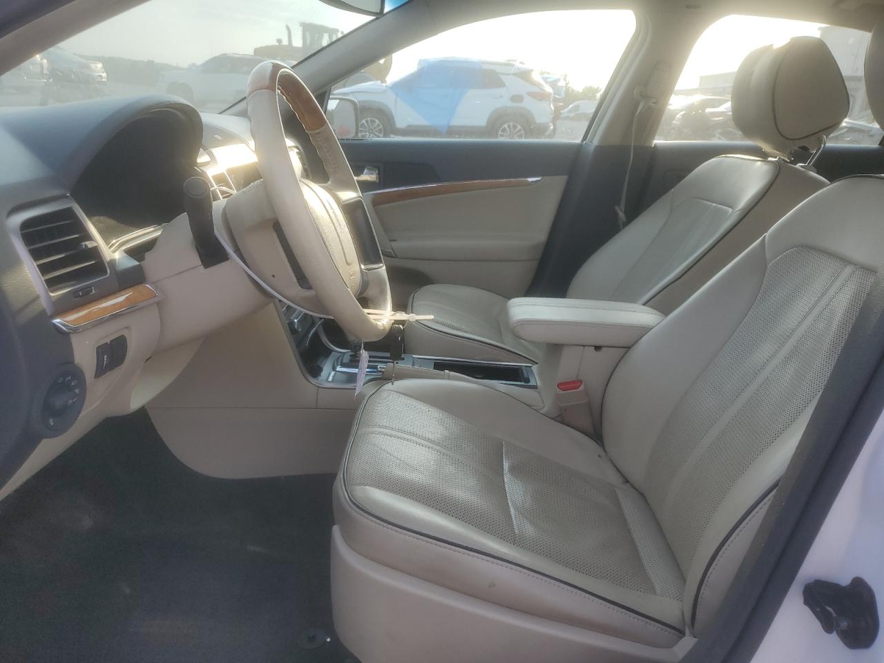 2012 Lincoln Mkz Hybrid VIN: 3LNDL2L32CR834569 Lot: 81330405