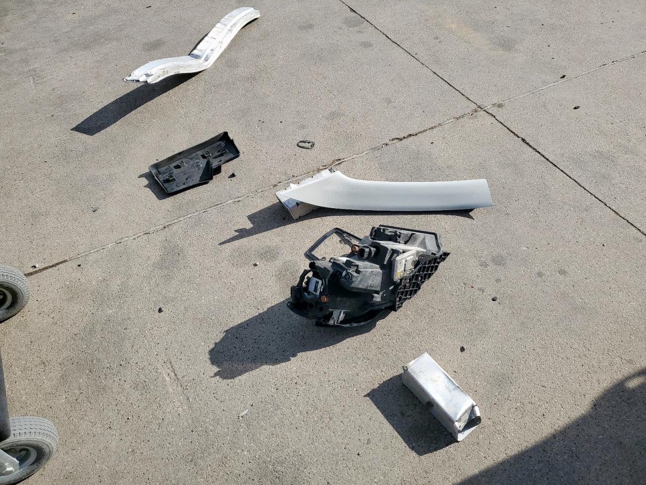 2018 Jeep Compass Limited VIN: 3C4NJDCB8JT101332 Lot: 84038975