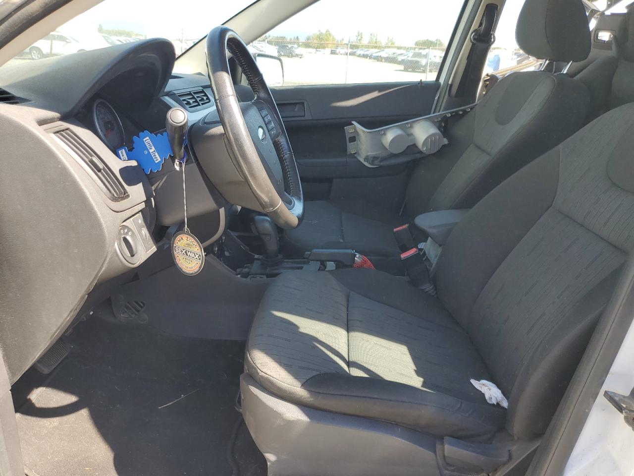 2008 Ford Focus Se VIN: 1FAHP35N68W242830 Lot: 80927515