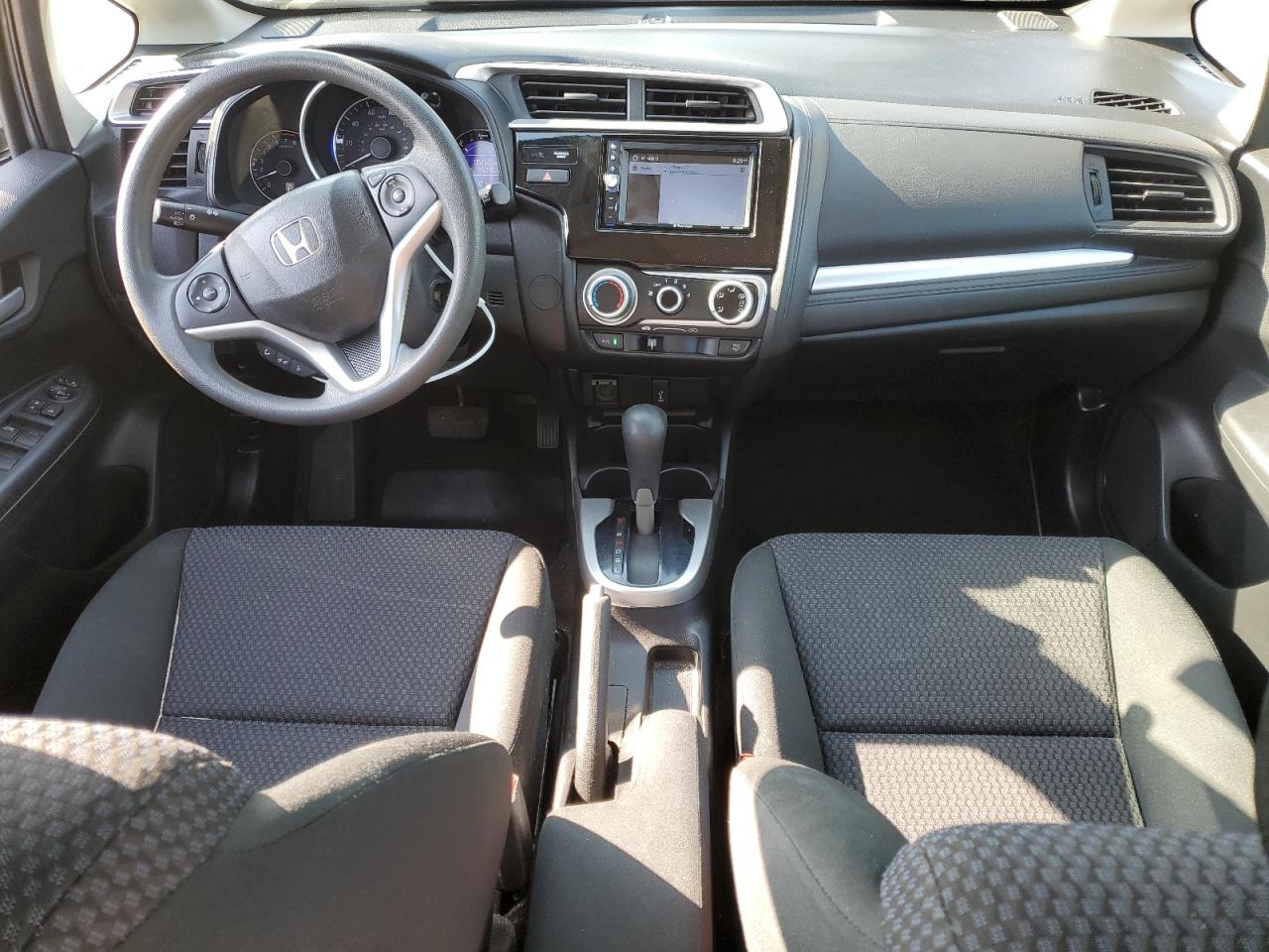 2019 Honda Fit Lx VIN: 3HGGK5H40KM735883 Lot: 80196745