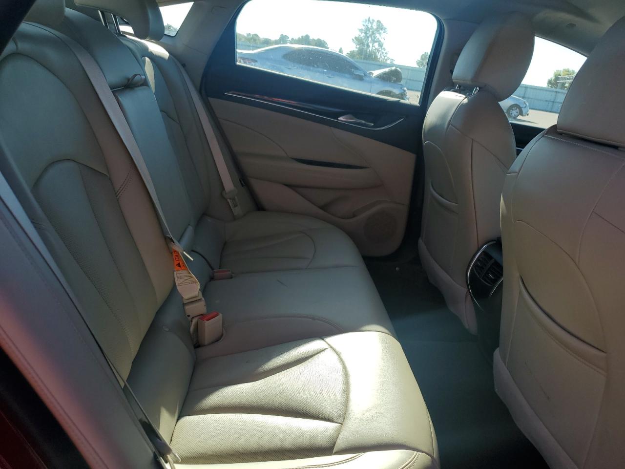 2017 Buick Lacrosse Essence VIN: 1G4ZP5SS2HU160332 Lot: 71269835