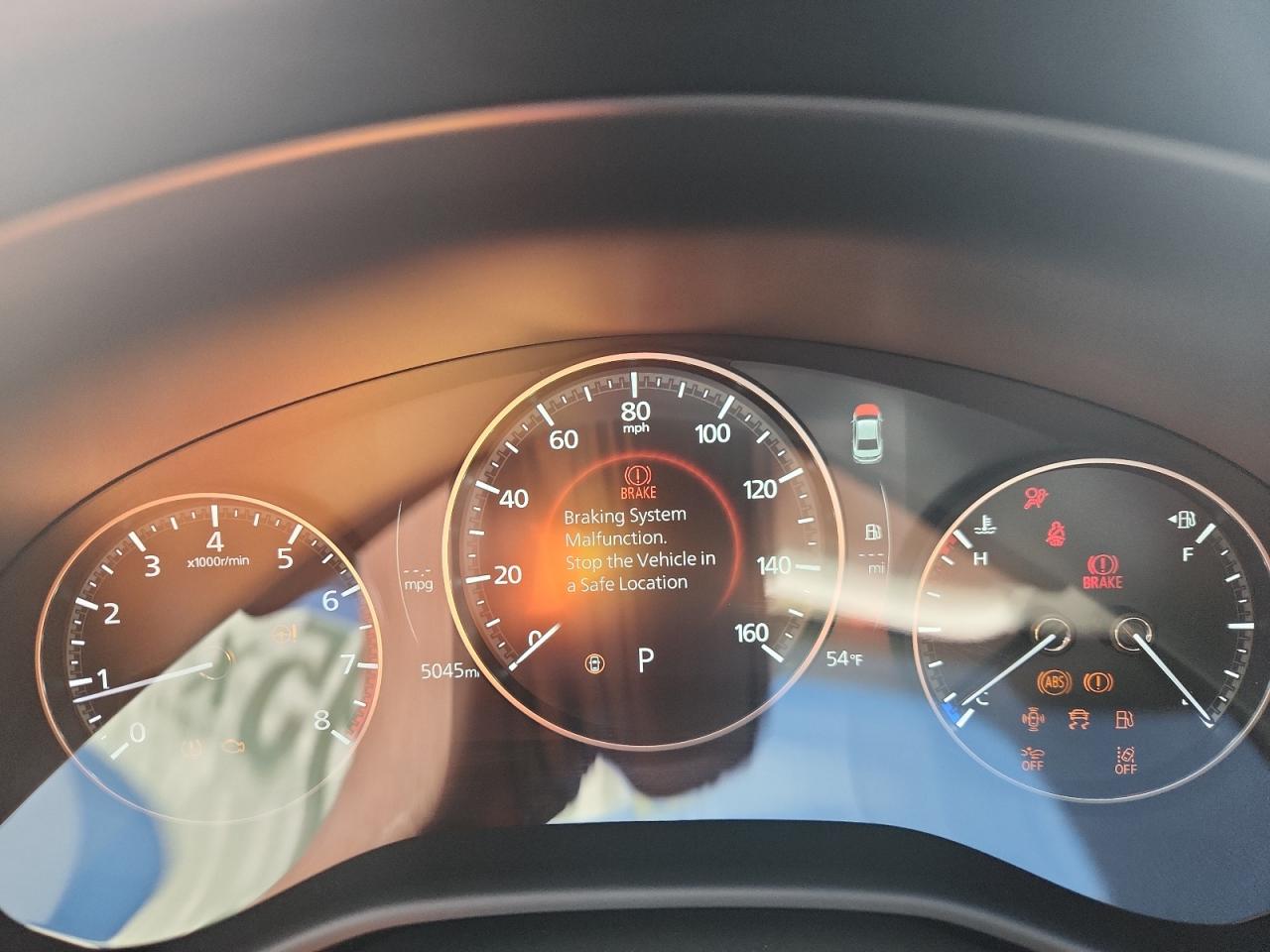 2025 Mazda 3 Preferred VIN: JM1BPACM6S1770970 Lot: 84468495