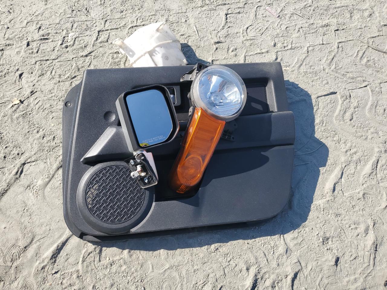 2008 Toyota Fj Cruiser VIN: JTEZU11F78K004739 Lot: 81147445