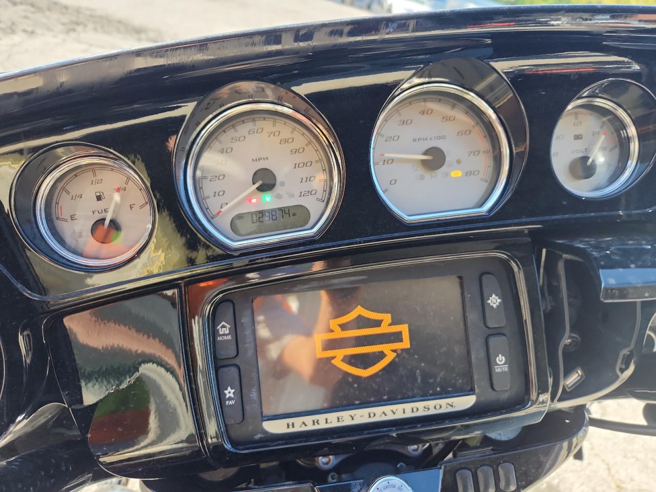 2015 Harley-Davidson Flhxs Street Glide Special VIN: 1HD1KRM16FB646127 Lot: 72018885