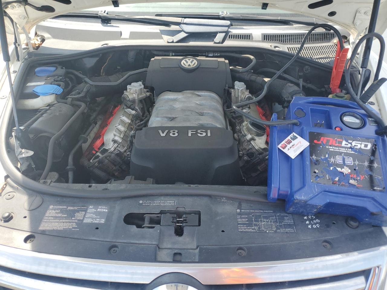 2008 Volkswagen Touareg 2 V8 VIN: WVGCB77L38D062055 Lot: 71731185