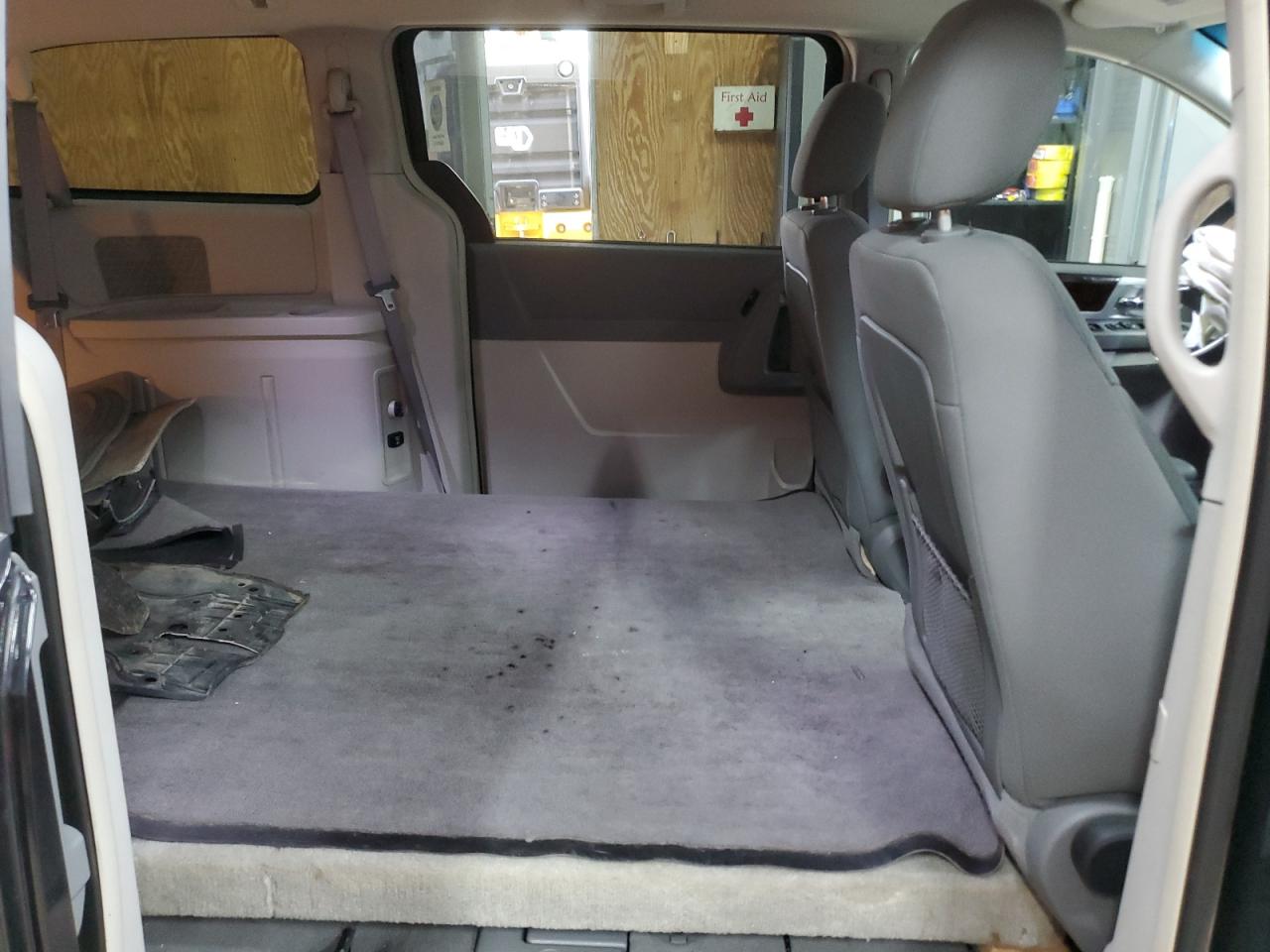 2010 Chrysler Town & Country Touring VIN: 2A4RR5D19AR114948 Lot: 80455945