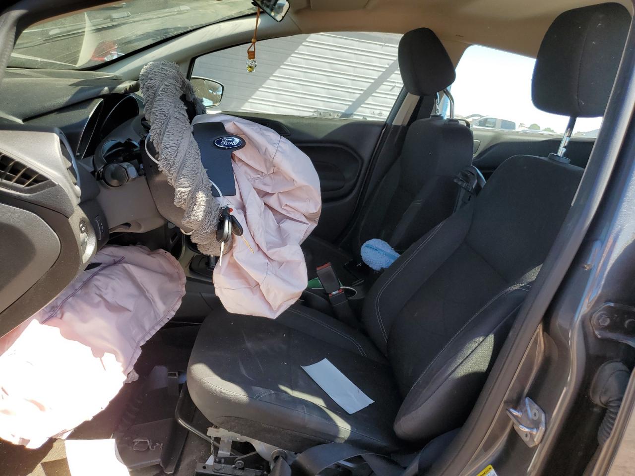 2019 Ford Fiesta Se VIN: 3FADP4EJ6KM135530 Lot: 84645405