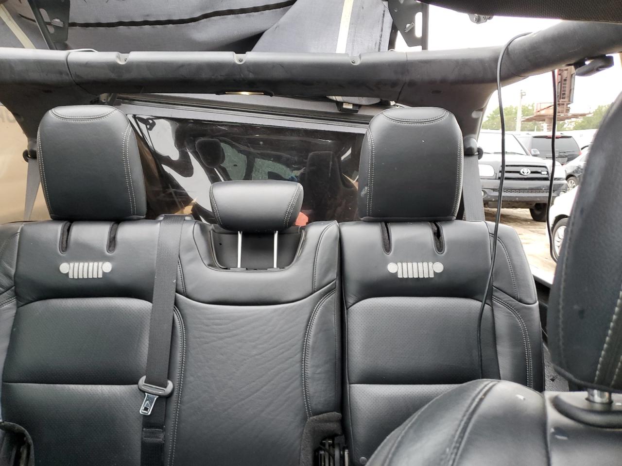 2018 Jeep Wrangler Unlimited Sport VIN: 1C4HJXDG1JW291025 Lot: 83829705